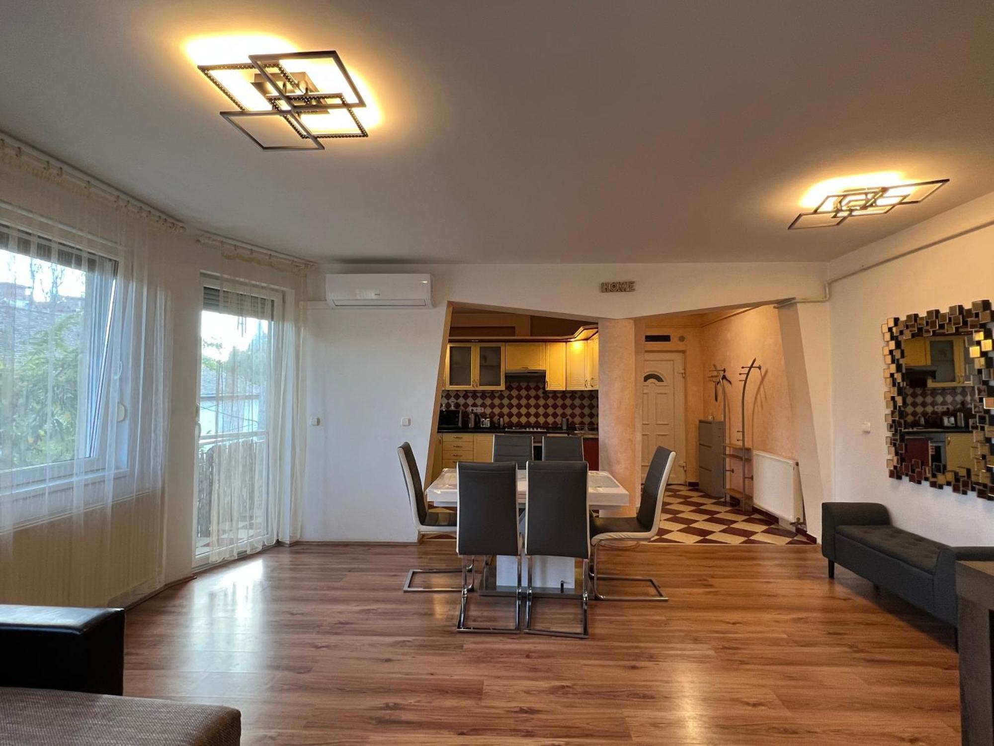 Kristaly Apartman セゲド エクステリア 写真