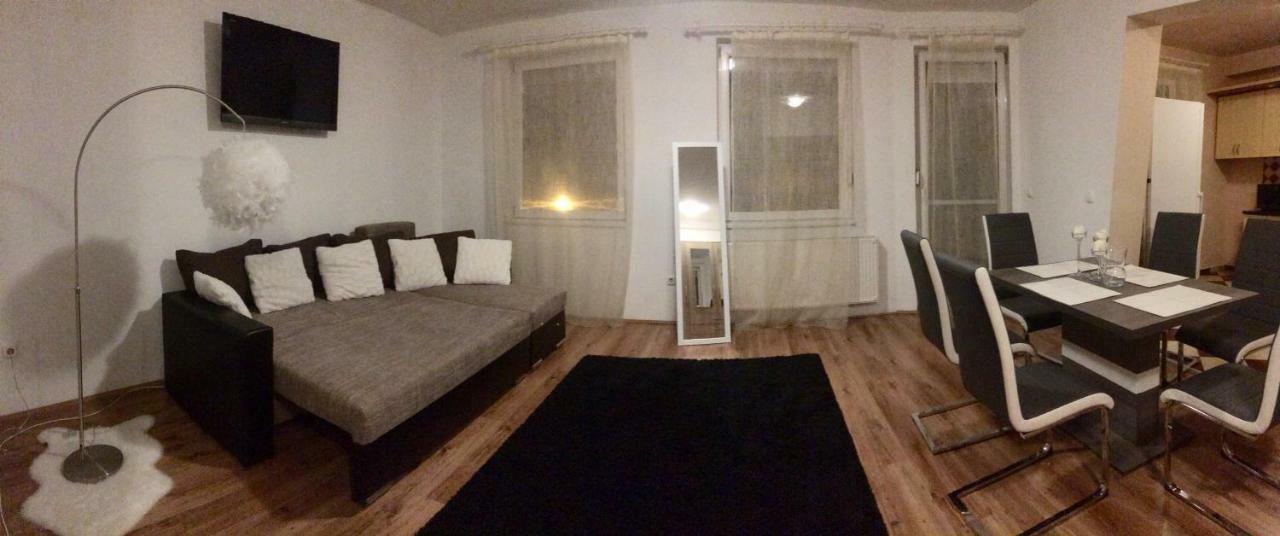 Kristaly Apartman セゲド エクステリア 写真