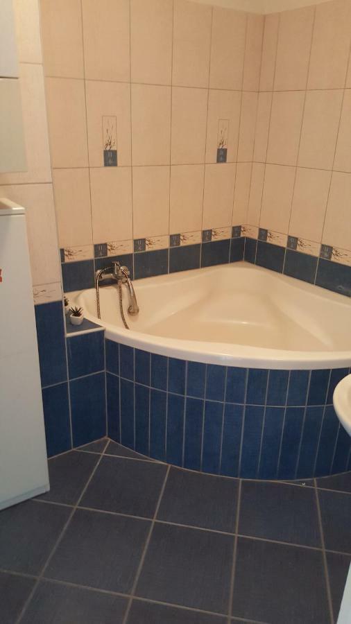 Kristaly Apartman セゲド エクステリア 写真